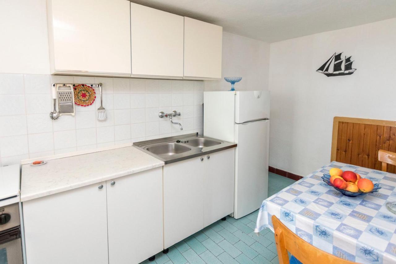 Apartments And Room Milka-Jere Primošten Exterior foto